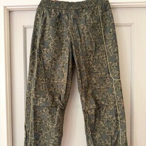 BDG Floral Camo Cotton Pull on Pants (M)